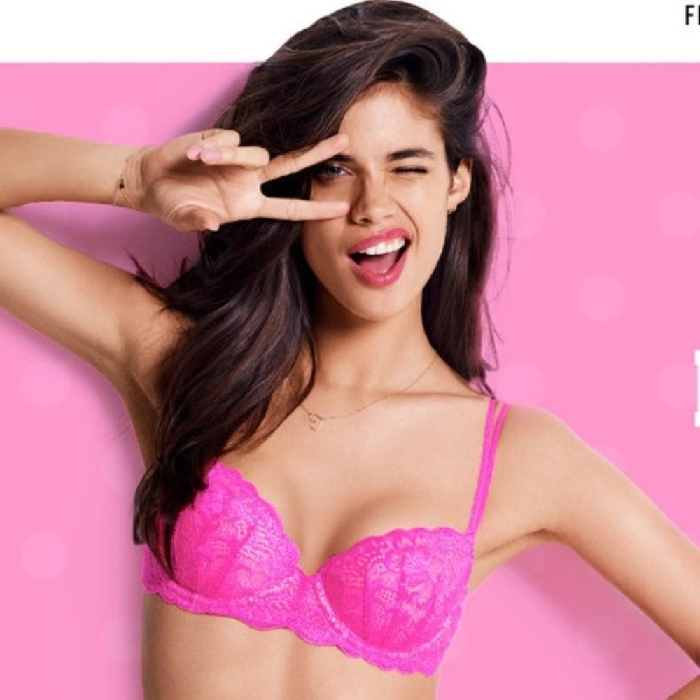 Victoria's Secret Hot Pink Lace Bra